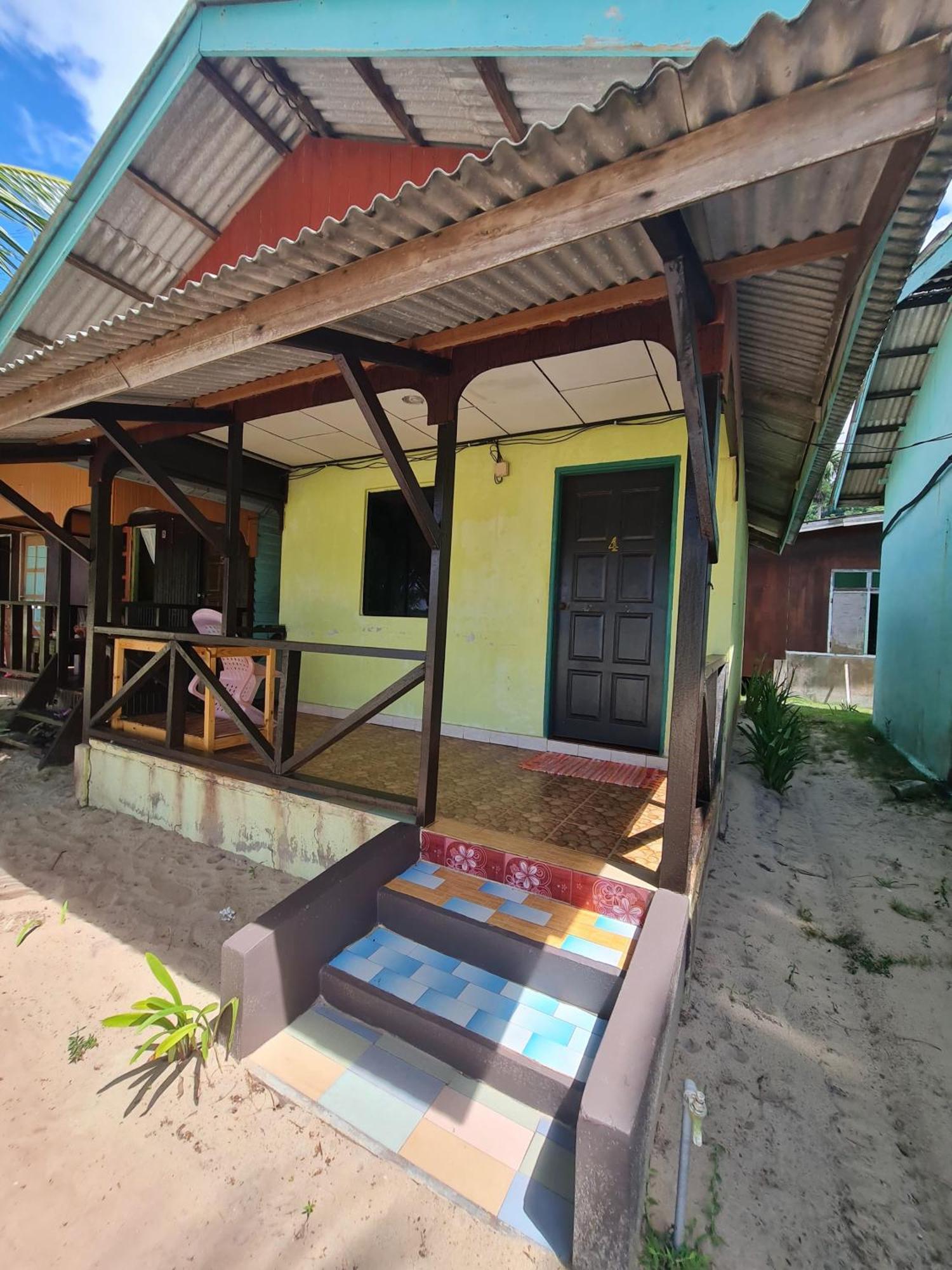 Rainbow Tioman Cottage Kampong Juara Luaran gambar